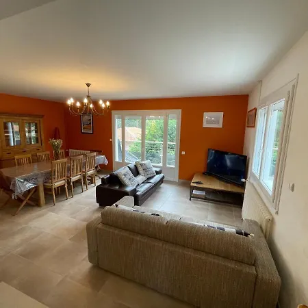 Appartement Pereire 2 *